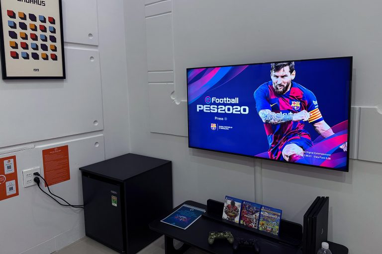 Game Station 4