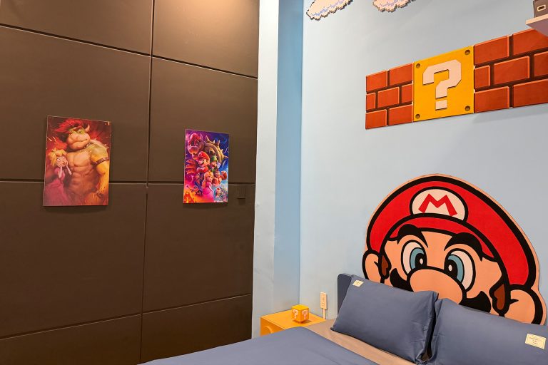 Super Mario